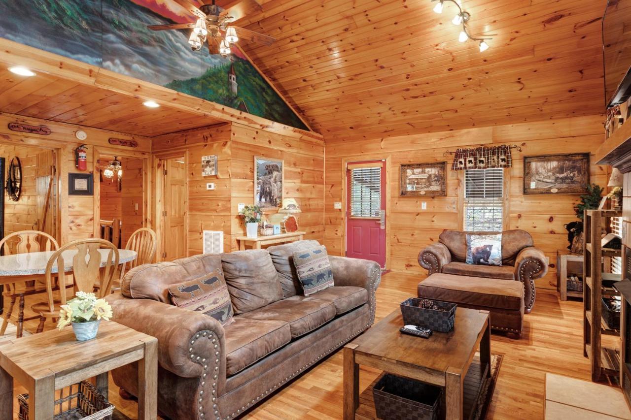 Tranquility Villa Pigeon Forge Exterior photo